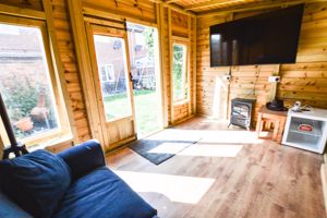 Photo 13- click for photo gallery